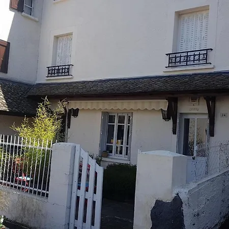 La Maison De Riri Holiday home